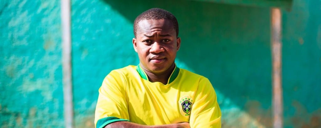 a-historia-de-youssouf-o-trafico-de-boleiros-africanos-pelo-brasil-1464034760-crop_desktop